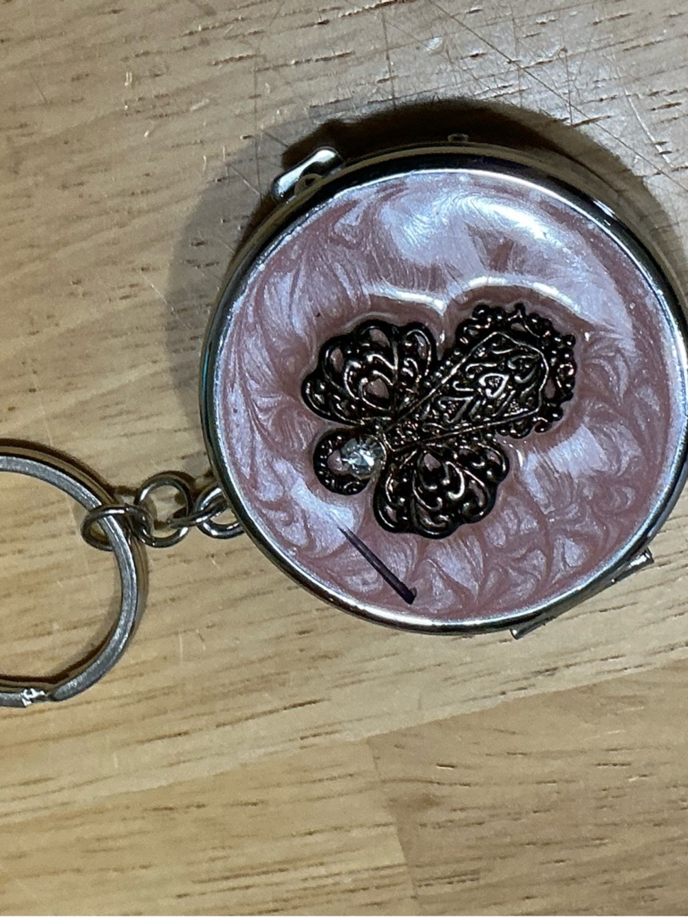 Pink Butterfly Compact Keychain Mirror - Decorative Pocket Accessory